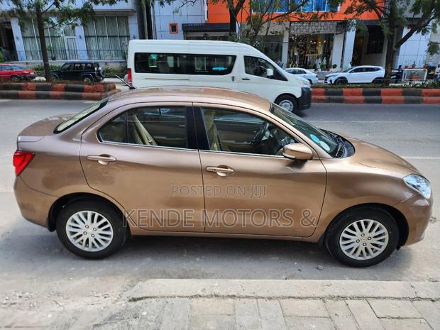 Suzuki Dzire 2022 Silver