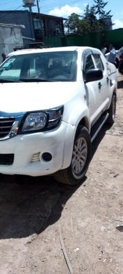 Toyota Hilux 3.0 D-4D 4x4 2014 White for sale