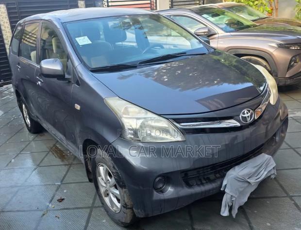 Toyota Avanza 2014 Gray
