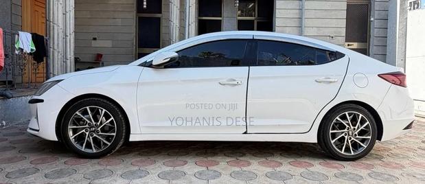 Hyundai Avante 2020 White
