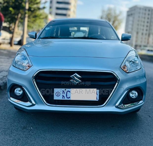 Suzuki Dzire 2024 Silver