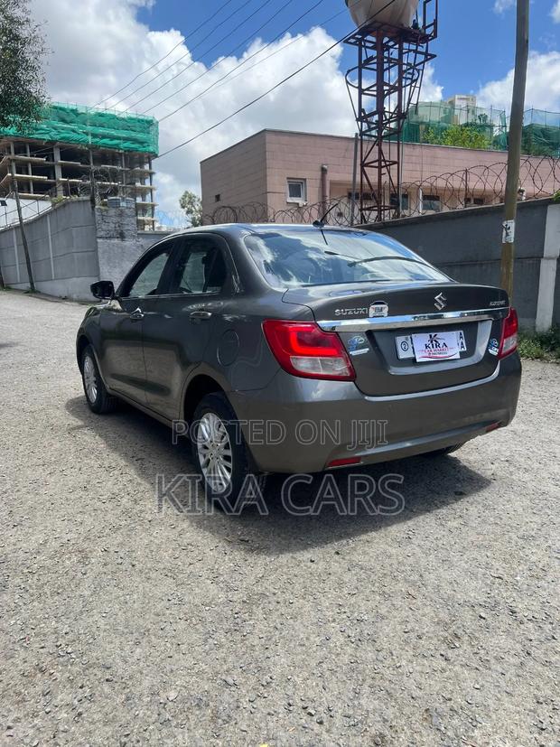 Suzuki Dzire 2022 Gray