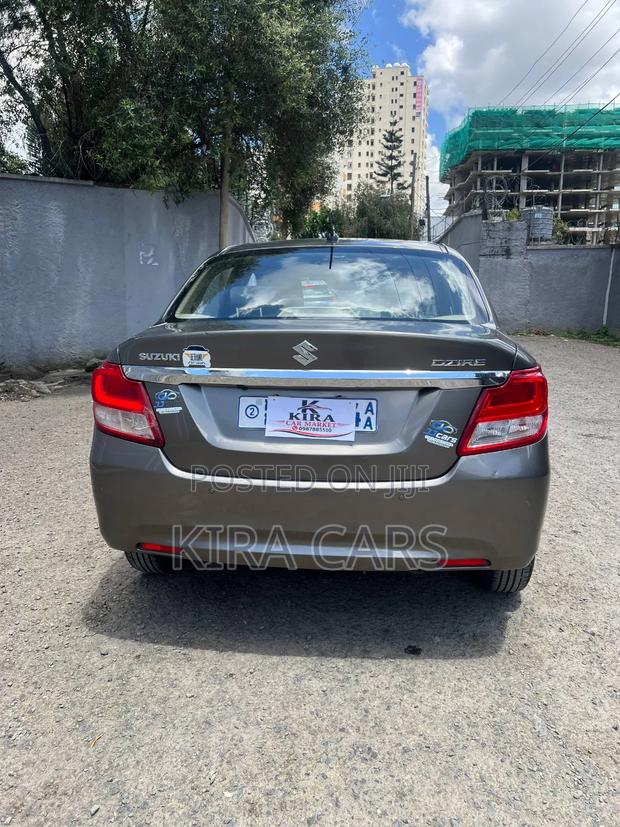 Suzuki Dzire 2022 Gray