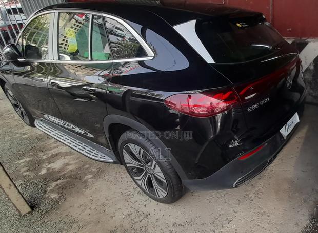 New Mercedes-Benz EQE 2024 Black