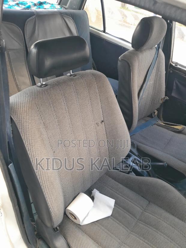 Toyota Corolla 1.3 1984 Blue