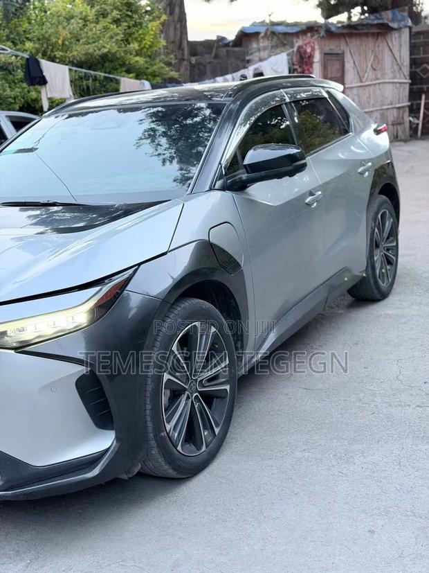 Toyota bZ4X 2022 Gray