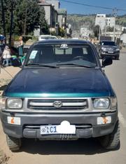 Toyota Hilux 2000 Green for sale