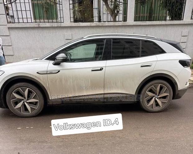 Volkswagen ID.4 2023 White