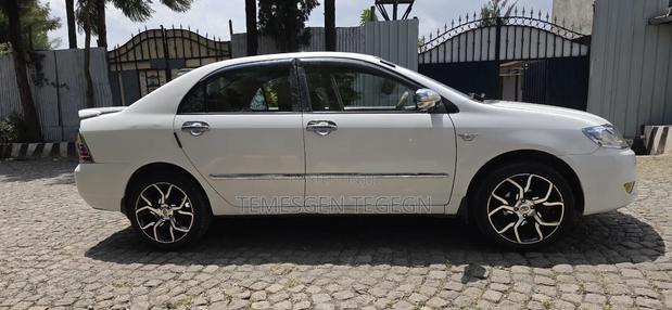 Toyota Corolla 2007 White