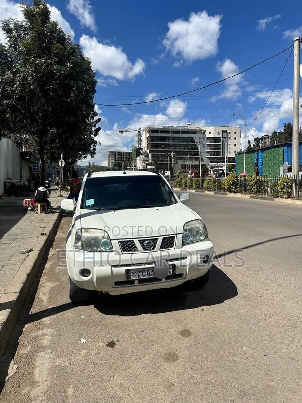 Nissan X-Trail 2006 White