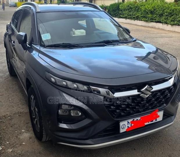 Suzuki Fronte 2025 Gray
