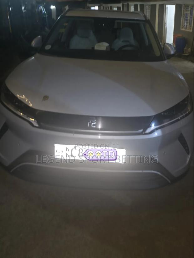 BYD Yuan Up 2025 Ivory
