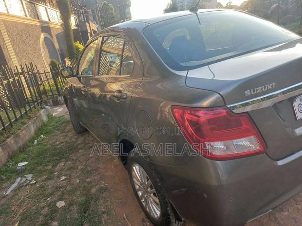 Suzuki Dzire 2021 Silver