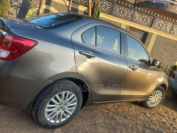 Suzuki Dzire 2021 Silver