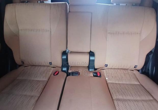 Toyota Land Cruiser 2016 White