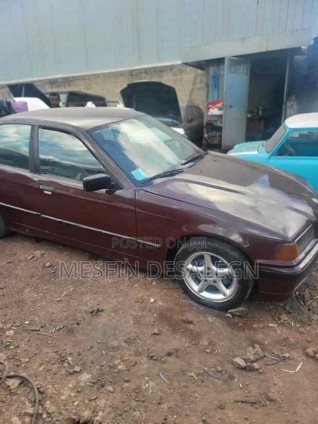 BMW Veritas 1994 Burgundy