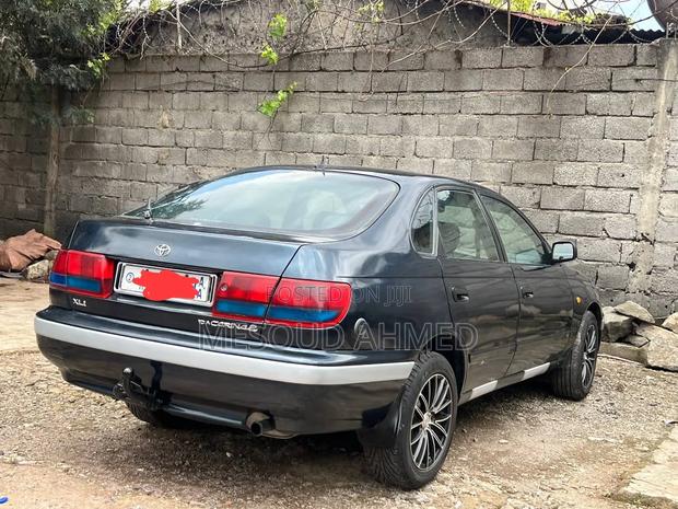 Toyota Carina E 1.6 Hatchback 1997 Green