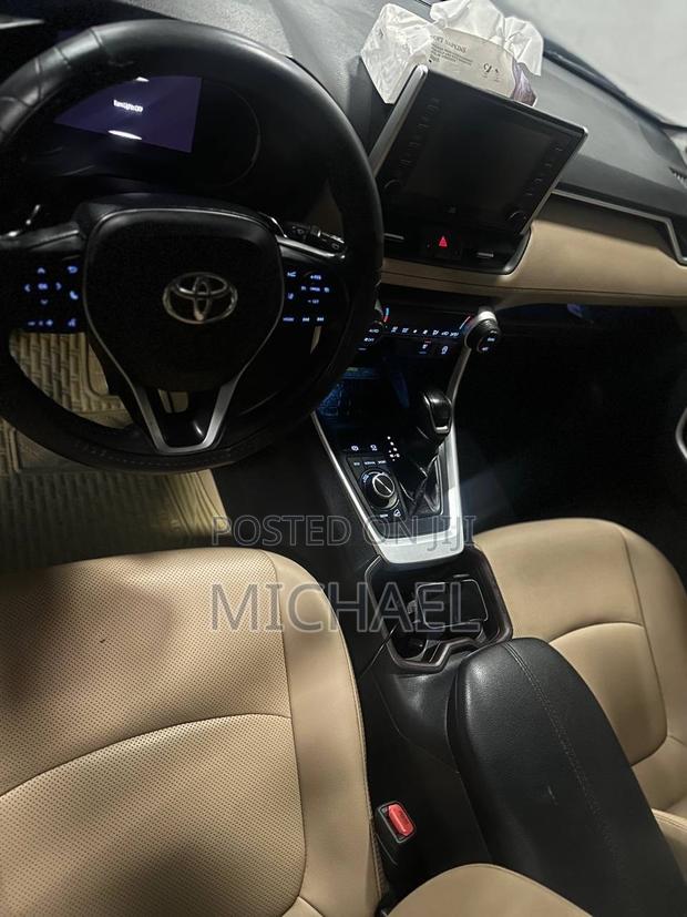 Toyota RAV4 2020 Gray