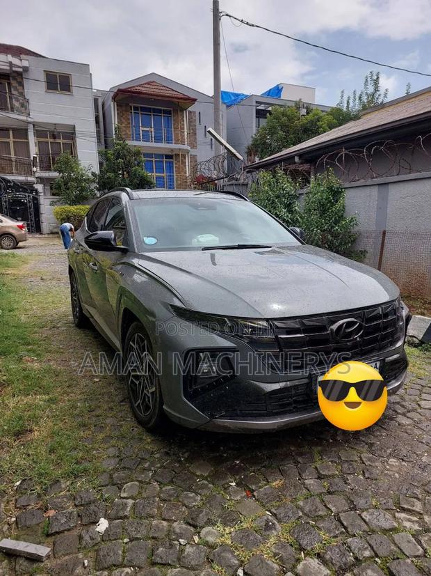 Hyundai Tucson 2022 Gray