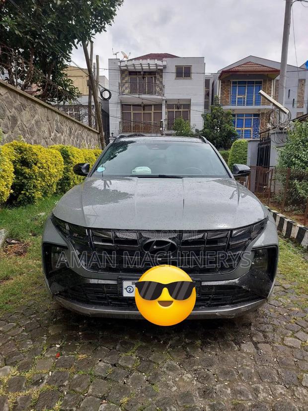 Hyundai Tucson 2022 Gray