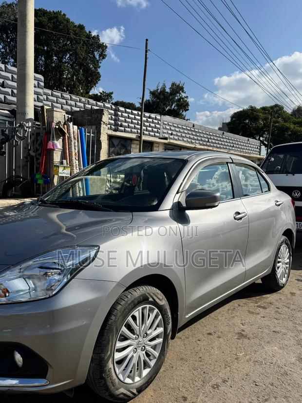Suzuki Dzire 2022 Gray