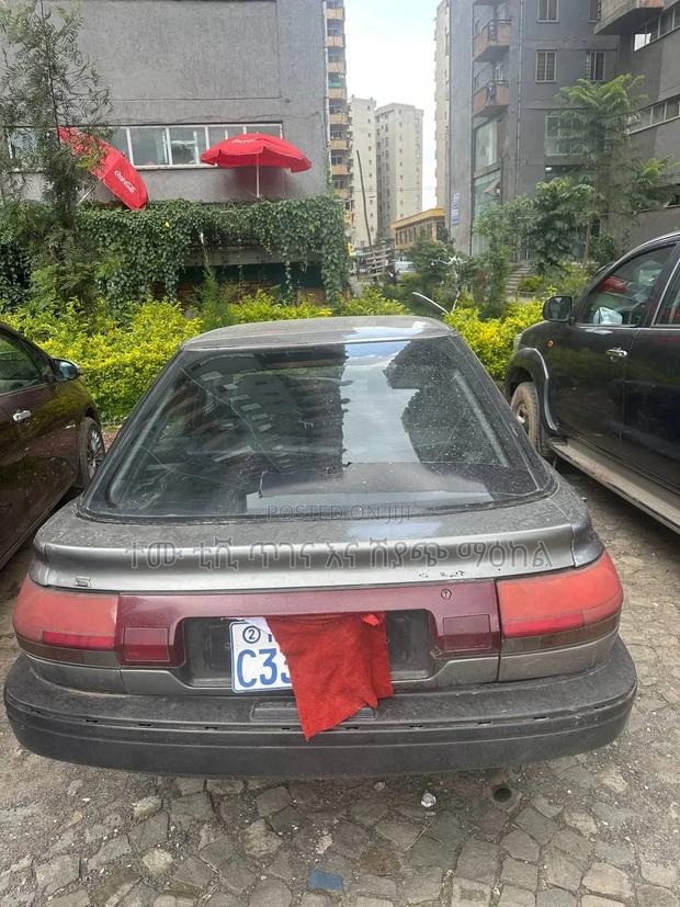 Toyota Corolla 1991 Gray