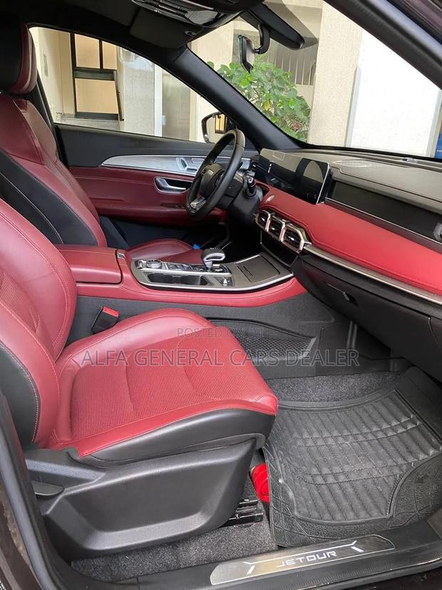 Jetour X70 Plus 2023