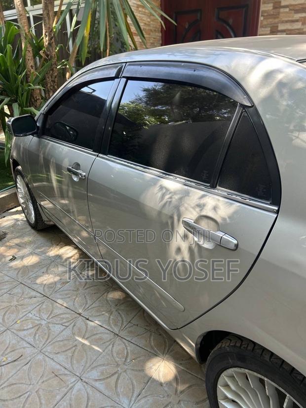 Toyota Corolla 2003 Silver