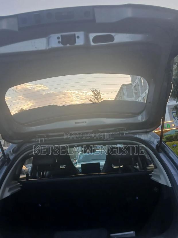 Suzuki Swift 2022 Silver