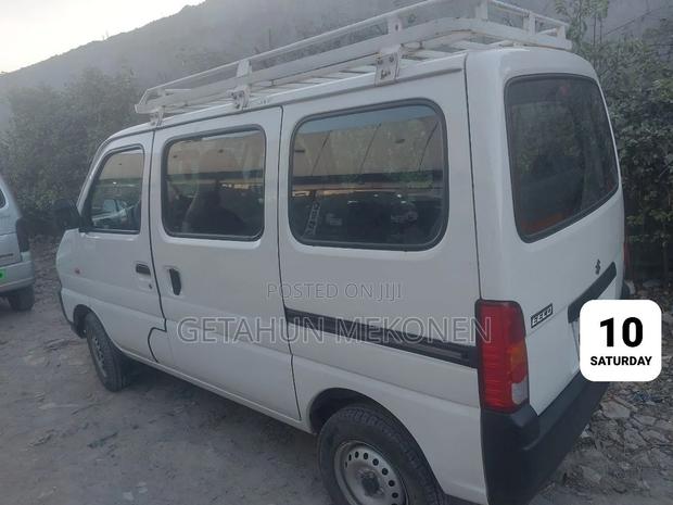 Suzuki Eeco 2025 White