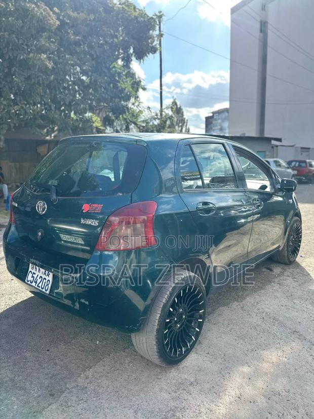 Toyota Yaris 2007 Black