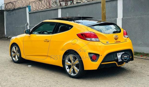 Hyundai Veloster Automatic 2012 Yellow