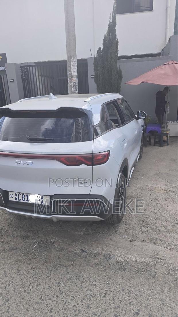 BYD Yuan Up 2025 White