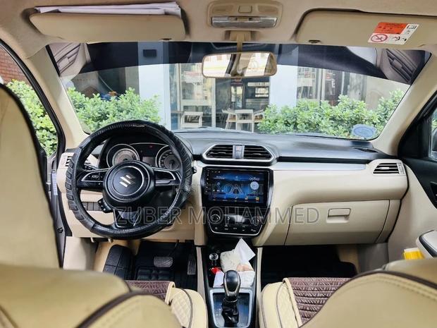 Suzuki Dzire 2022 Silver