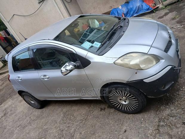 Toyota Yaris 2008 Silver