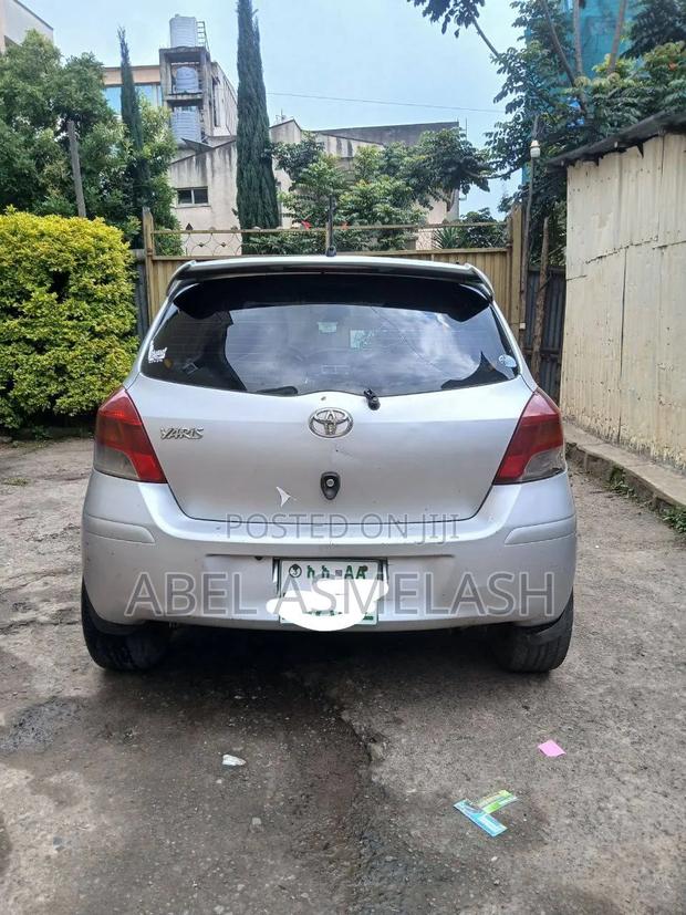Toyota Yaris 2008 Silver
