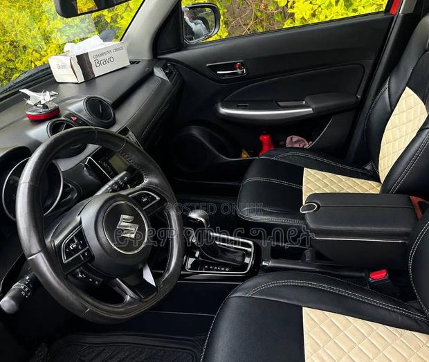 Suzuki Swift 2021 Red