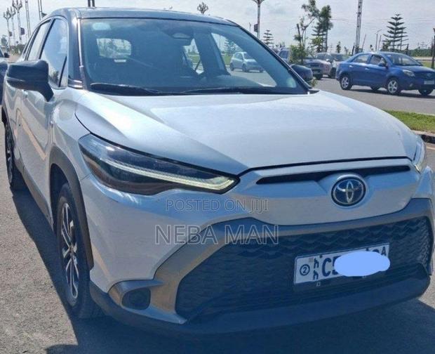 Toyota Corolla Cross 2024 White