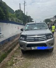 Toyota Hilux 2017 Silver for sale