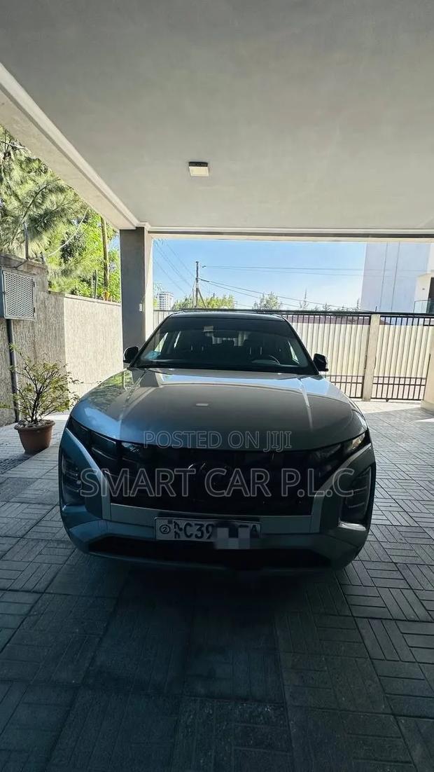 Hyundai Creta 2023 Silver