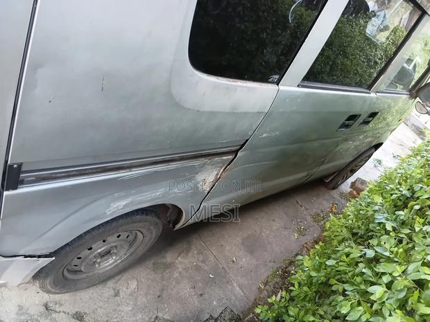 Suzuki Every Wagon 2012 Gray