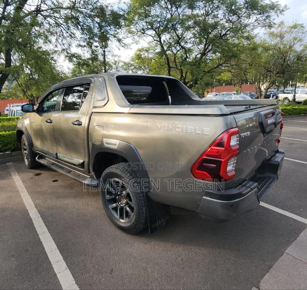 Toyota Hilux 2022