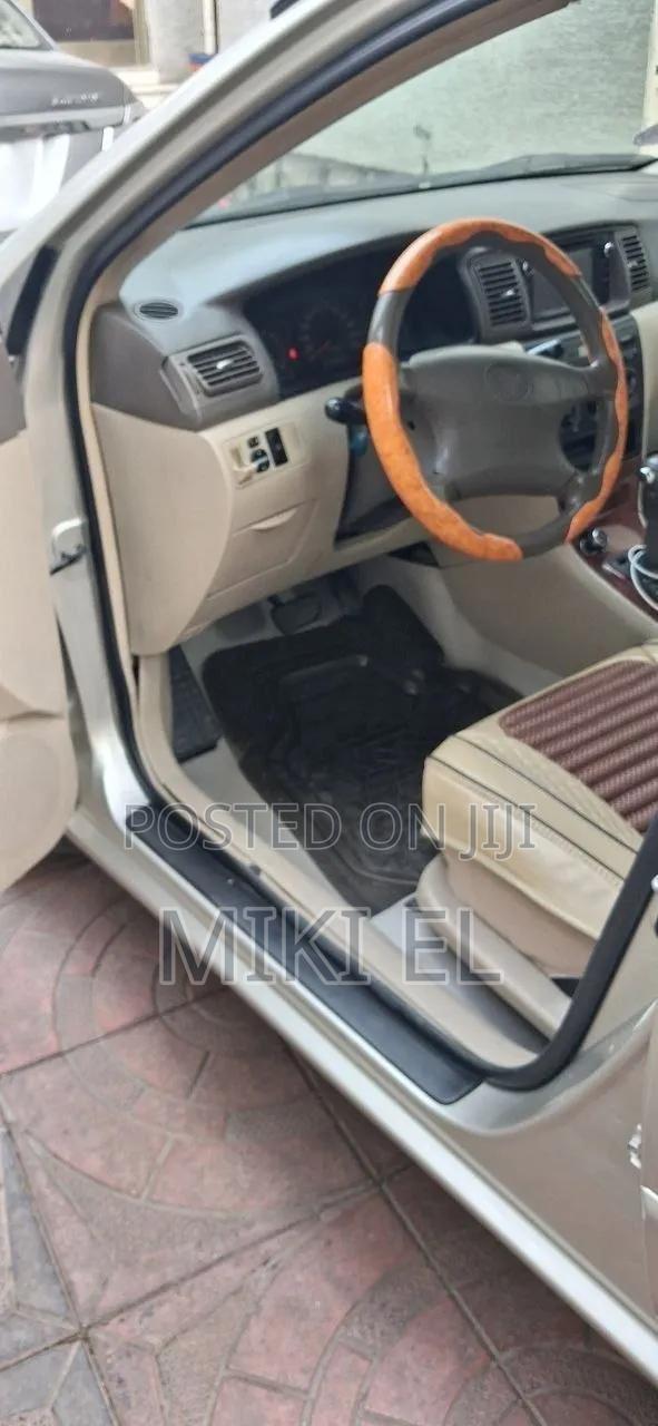 Toyota Corolla 1.4 VVT-i 2007 Gold
