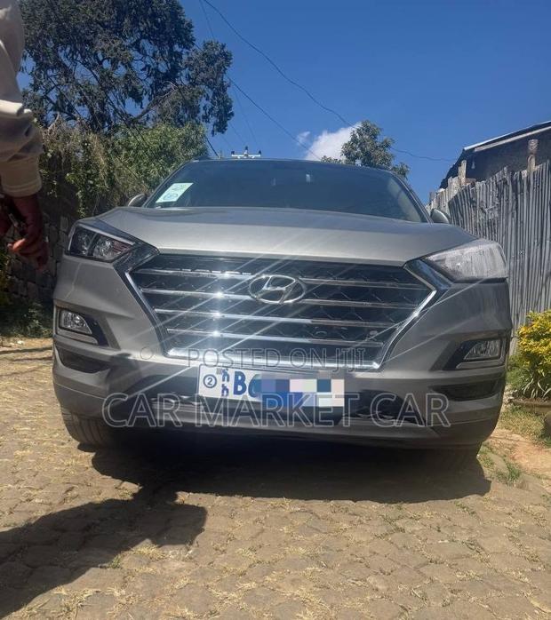 Hyundai Tucson SE FWD 2020 Gray