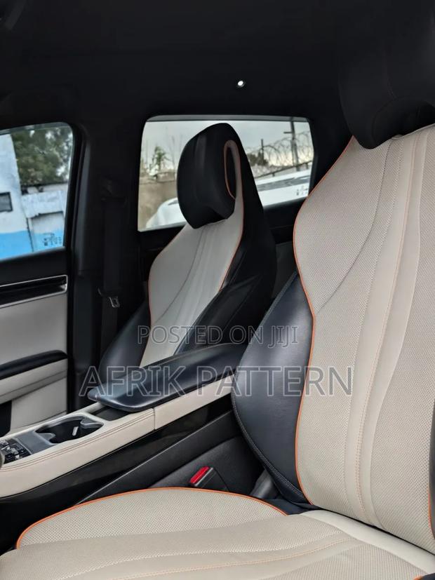 BYD Song Plus 1.5 CVT Hybrid AWD 2024