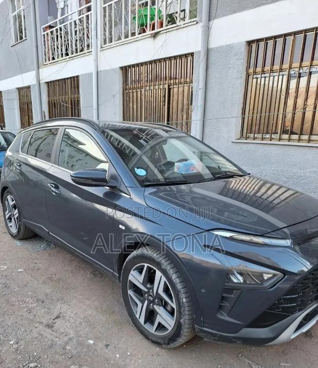 Hyundai Bayon 2022 Gray