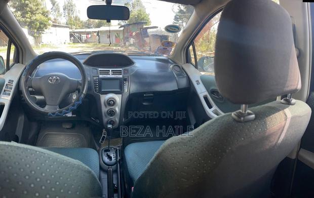 Toyota Yaris 2006 Blue