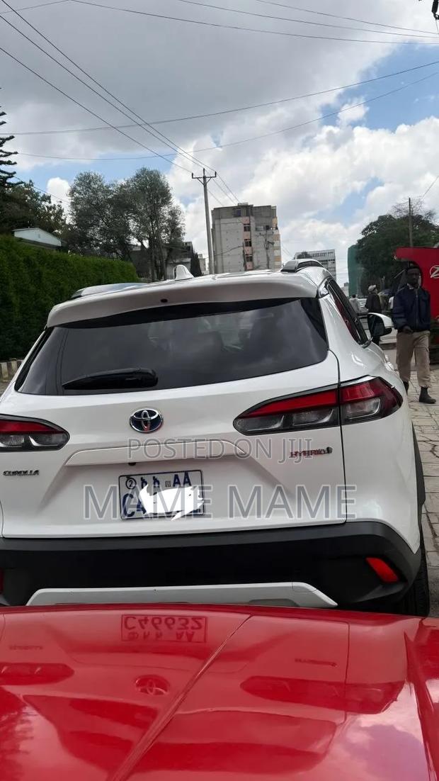 Toyota Corolla Cross 2023 White