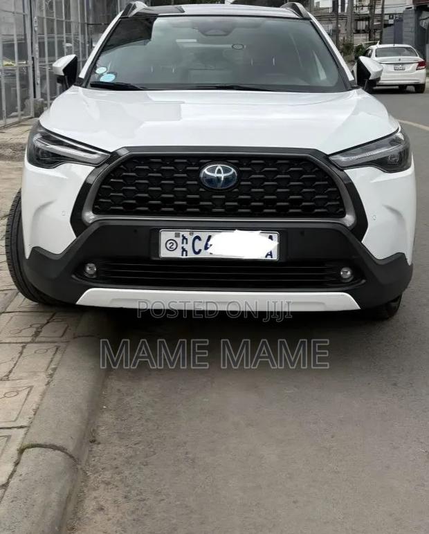 Toyota Corolla Cross 2023 White