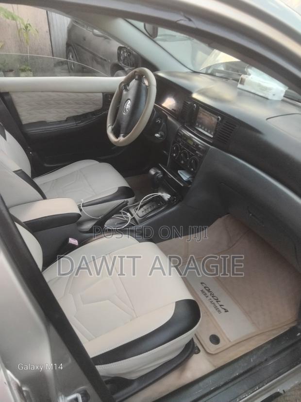 Toyota Corolla 1.4 D Automatic 2004 Beige